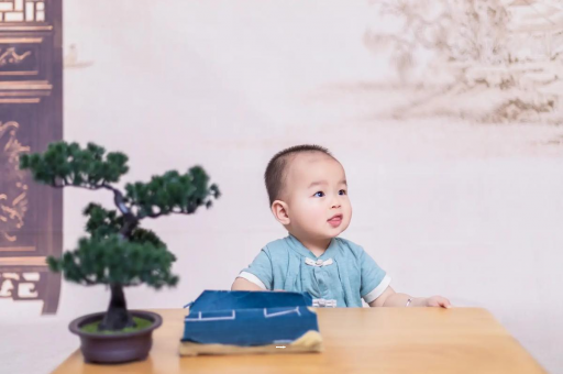 上饶孕妇几个月有反应
